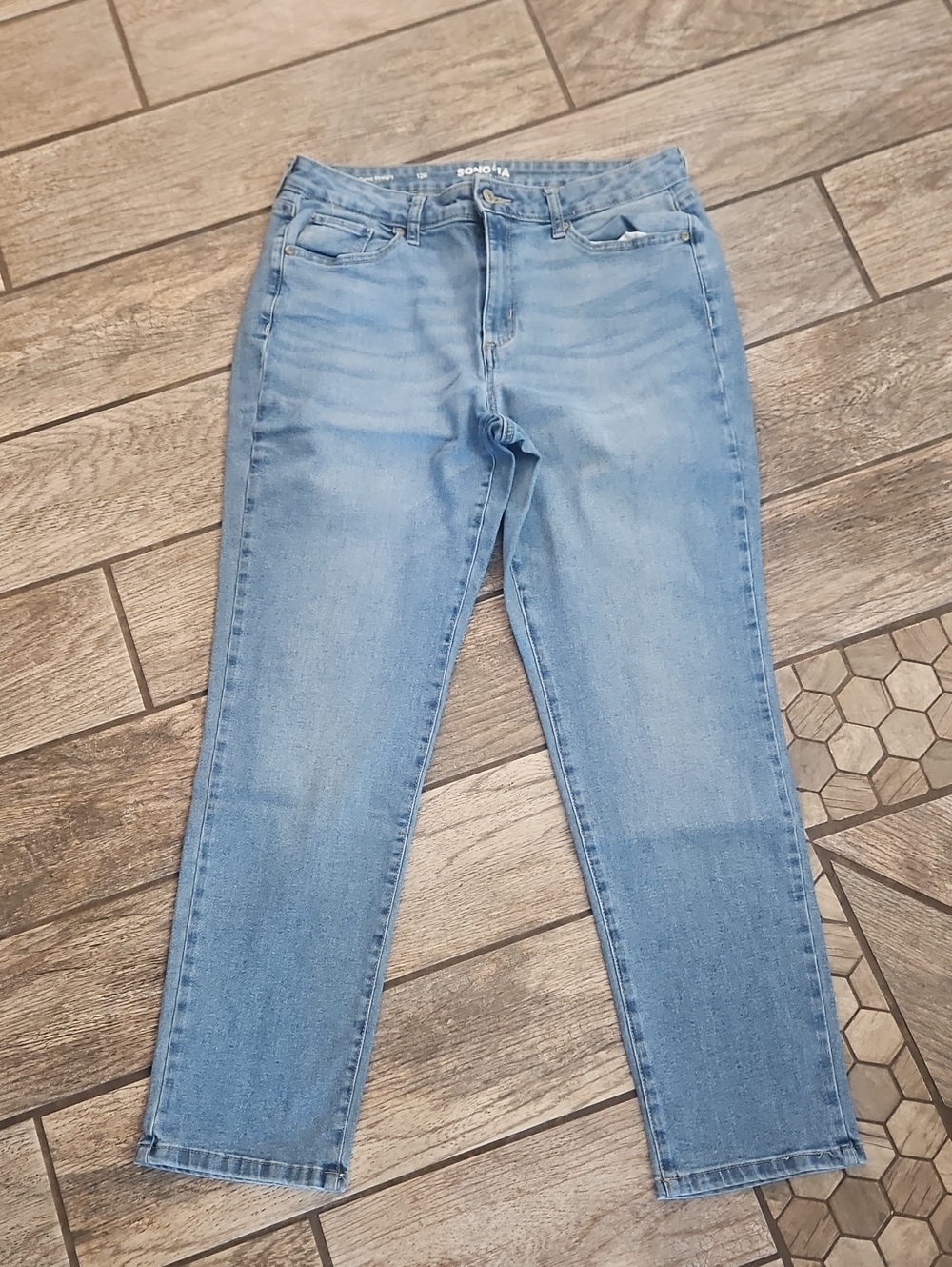 Sonoma Light Wash Curvy Straight Leg Women's Jeans Size 12R